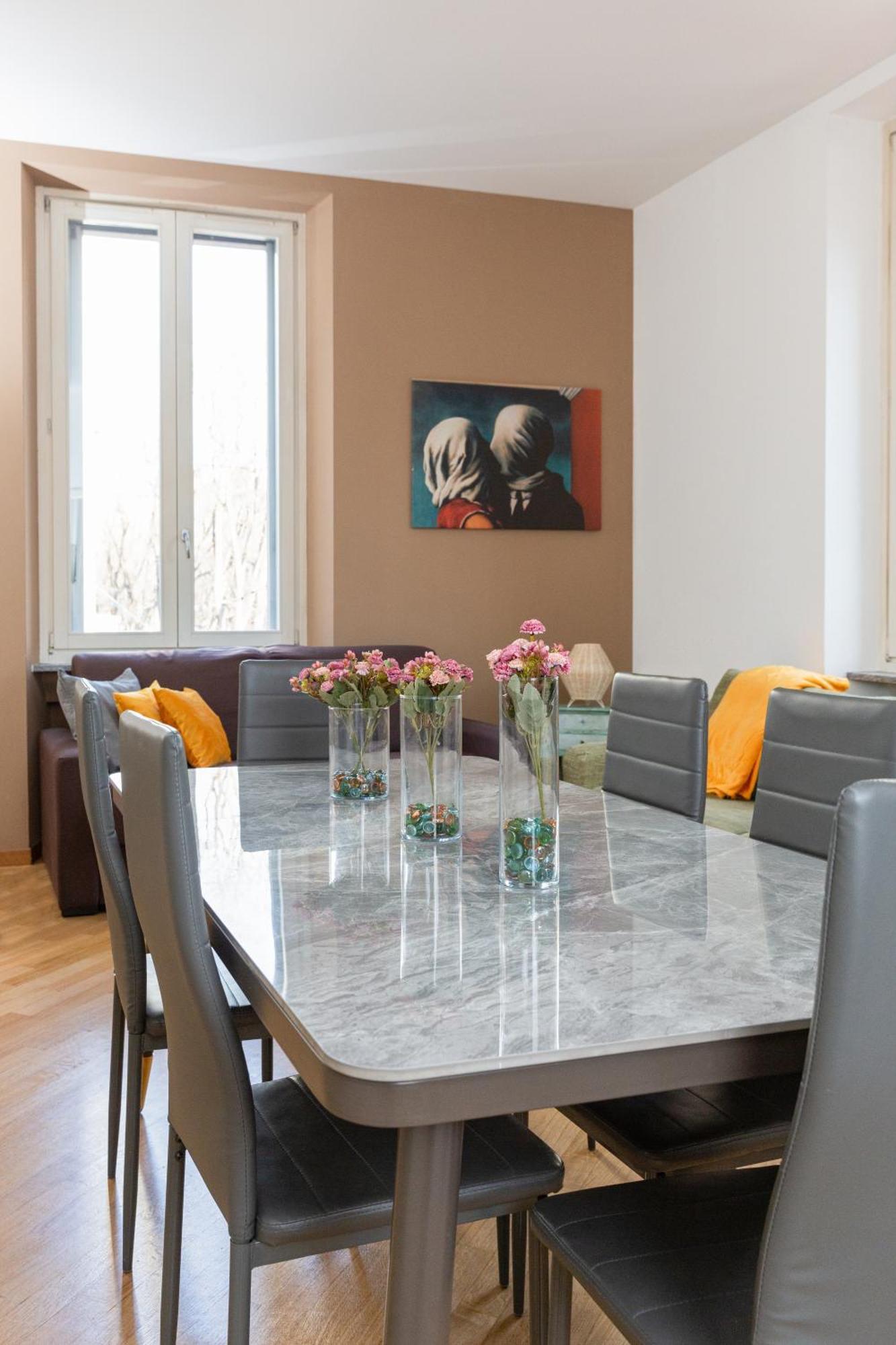 Free Parking Exclusive Apartment Magritte Style Милан Экстерьер фото